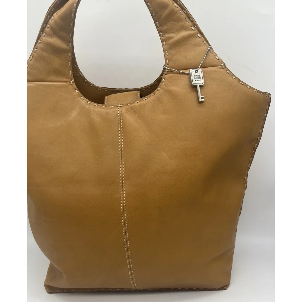 Fossil Classic 75082 Tan Leather Hobo Tote‎ Shoulder Bag With Key